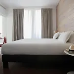 9hotel Opera Hotel