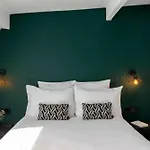 9Hotel Opera